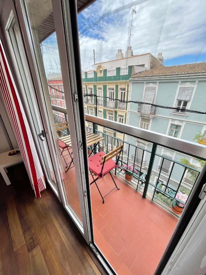 Apartamentos Sevilla 瓦伦西亚 外观 照片