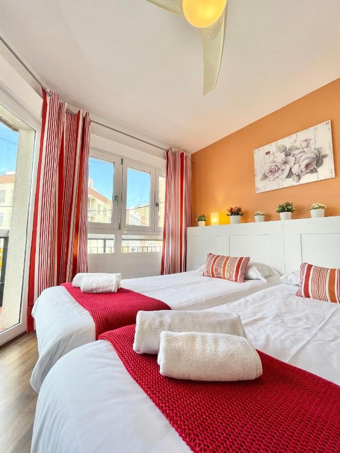 Apartamentos Sevilla 瓦伦西亚 外观 照片