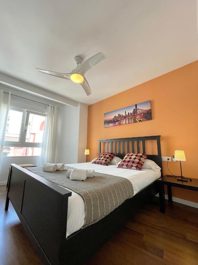 Apartamentos Sevilla 瓦伦西亚 外观 照片